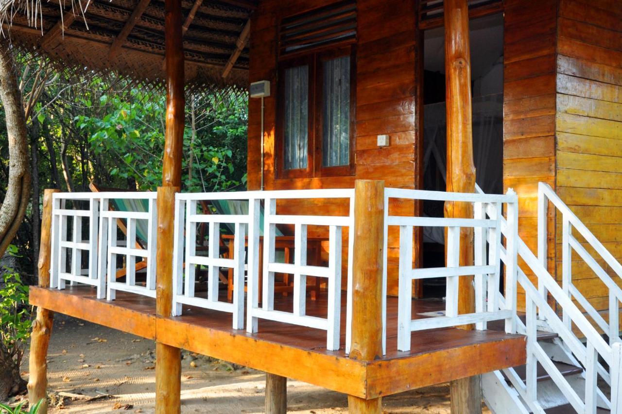 Rock Pool Residence Tangalle Bagian luar foto