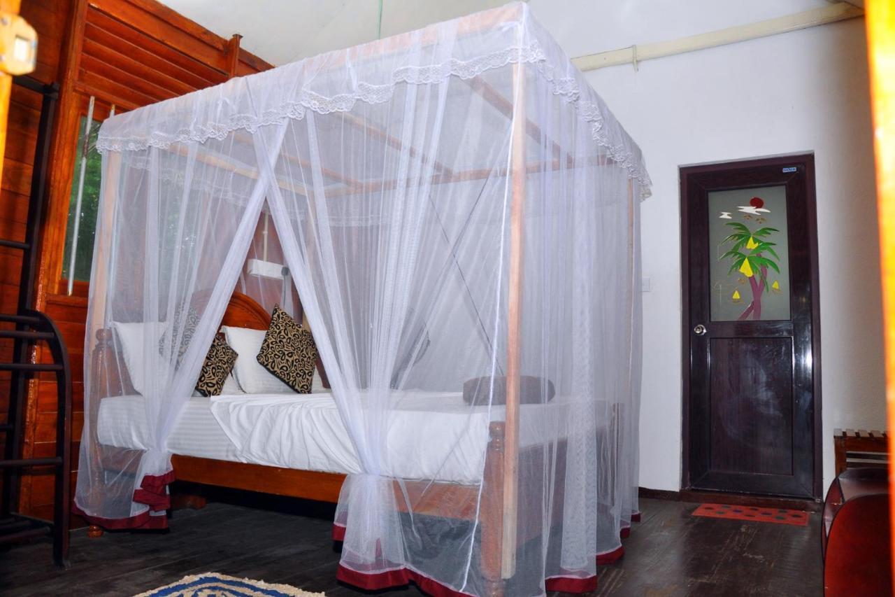 Rock Pool Residence Tangalle Bagian luar foto